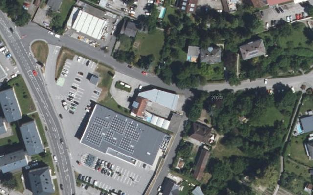 Luftbild von ESSMEISTER Full-Service Tankstelle