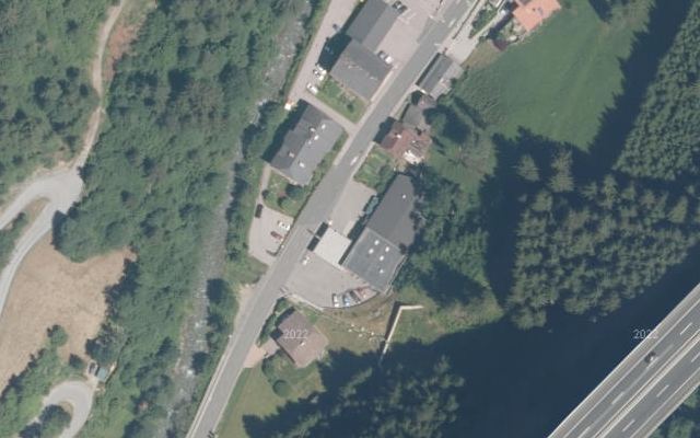 Luftbild von Diskonttankstelle Magnes Krawallo
