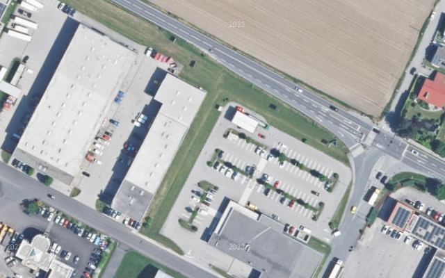 Luftbild von Diskont Tankstelle
