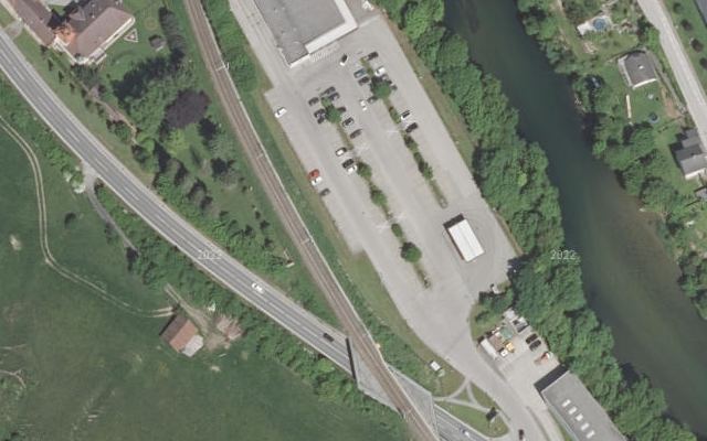 Luftbild von Diskont Tankstelle