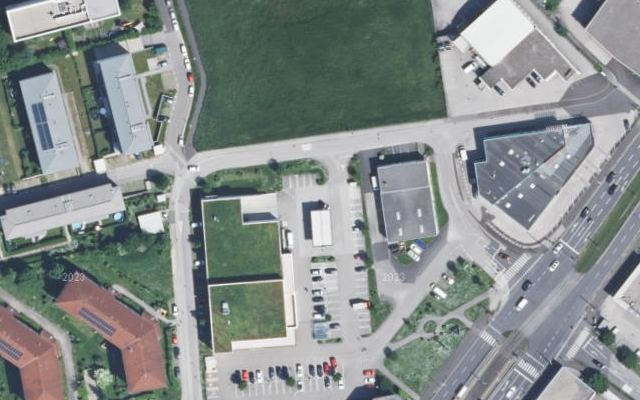 Luftbild von Diskont Tankstelle