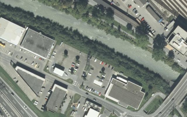 Luftbild von Diskont Tankstelle