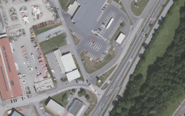Luftbild von Diskont Tankstelle