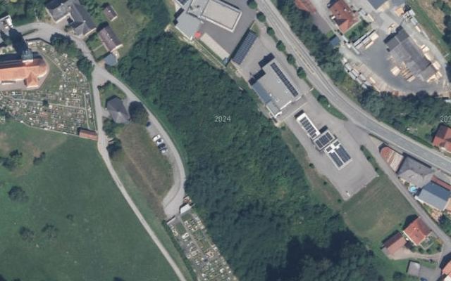 Luftbild von M3 Großklein mit modernen  Waschcenter