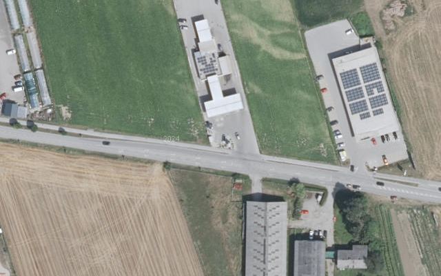 Luftbild von ENI-Tankstelle Sonja Weber