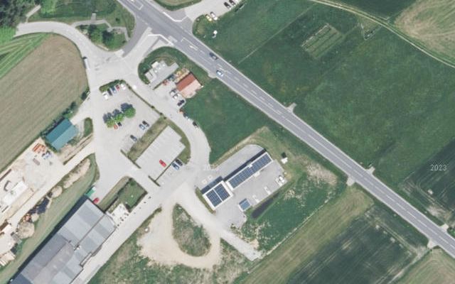 Luftbild von ENI Tankstelle