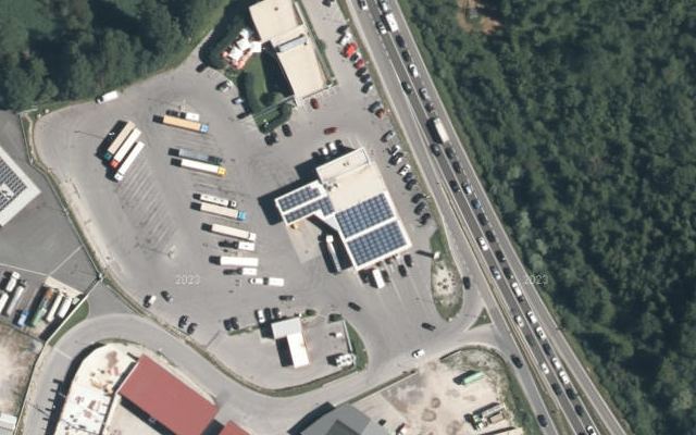 Luftbild von Autohof Huter GmbH