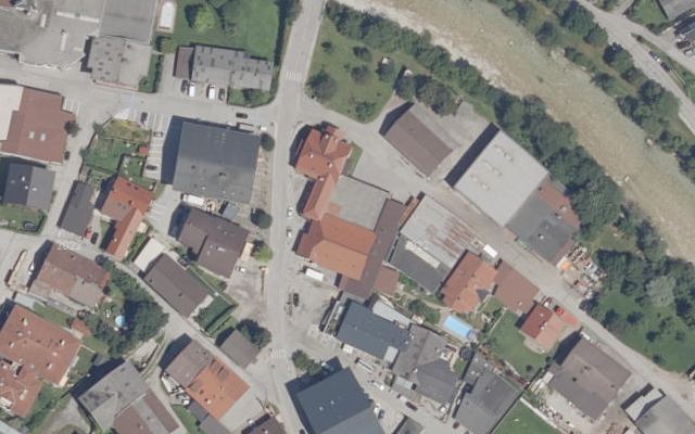 Luftbild von Tankstelle Duftner