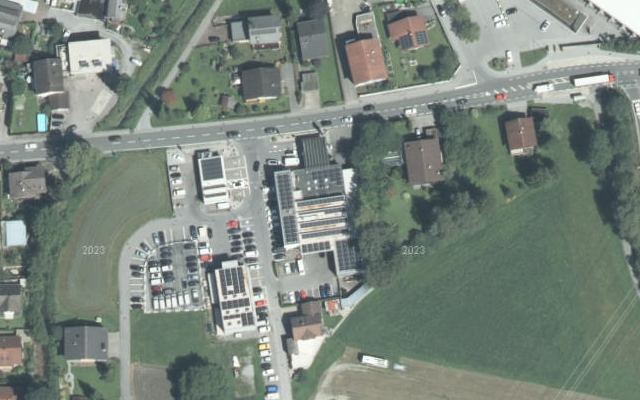 Luftbild von Tankstelle 34814