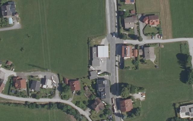 Luftbild von Tankstelle 4114