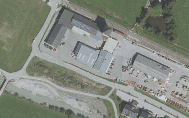 Luftbild von Lagerhaustankstelle