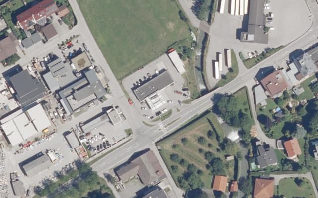 Luftbild von OIL! Tankstelle