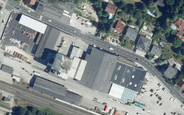 Luftbild von GENOL-LH EFERDING-OÖ. MITTE eGen